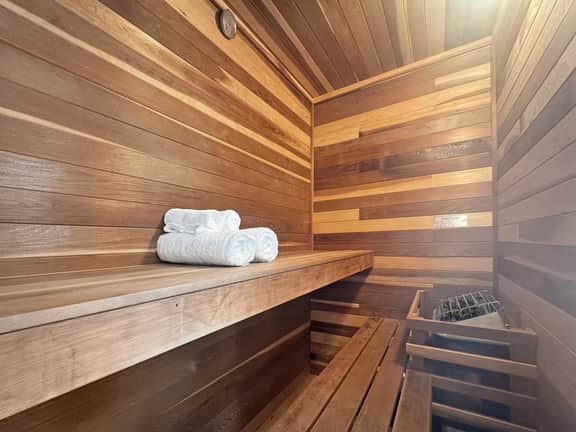 The Timberline Retreat - Image 2